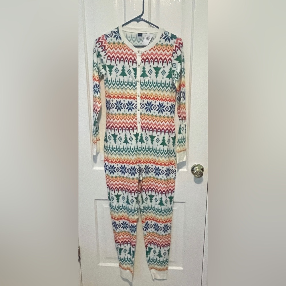 Old Navy matching family Jammie’s collection. Size small long John.